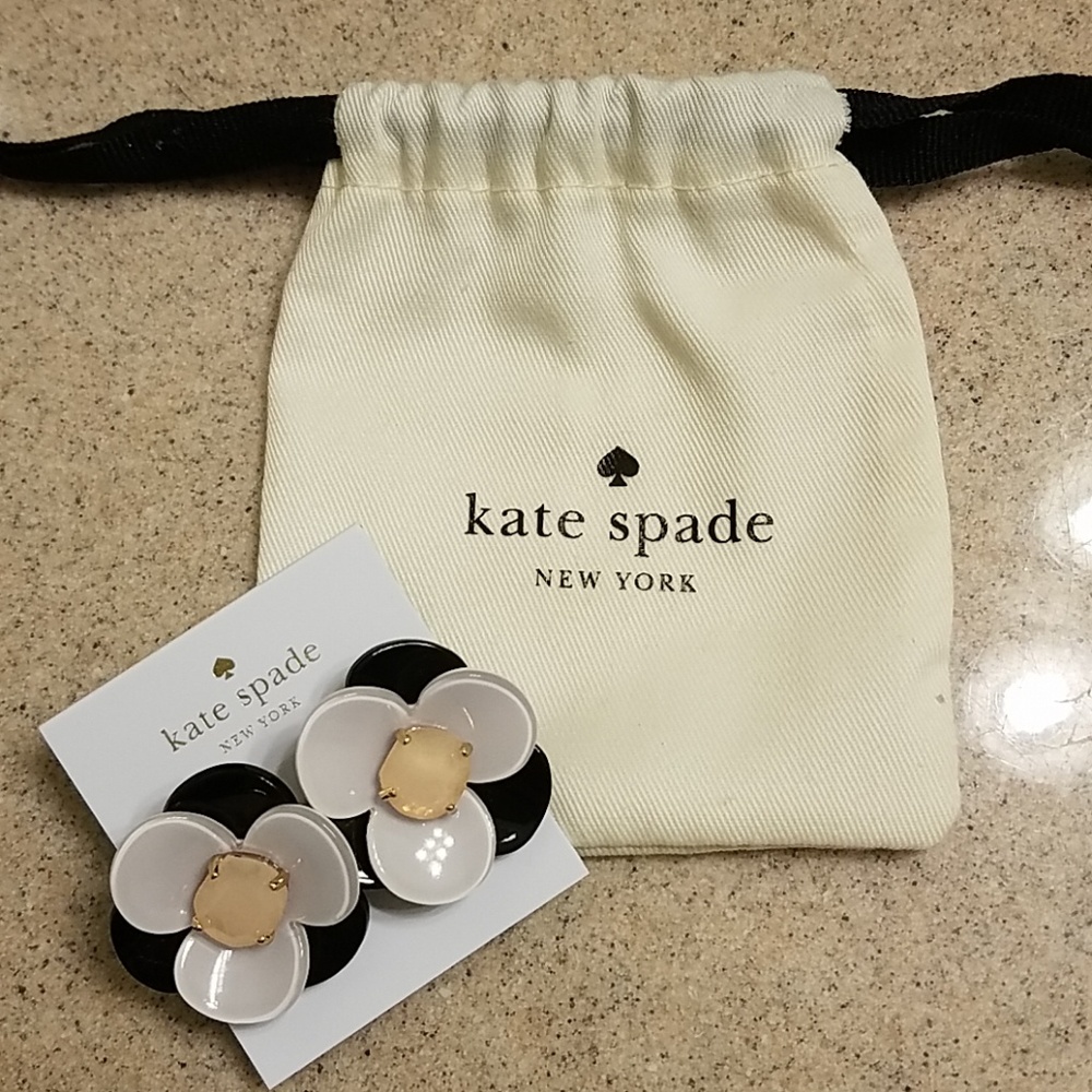 Kate Spade Earrings: Pick a Posy Flower Studs